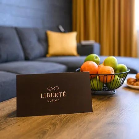 Liberte Апартамент *